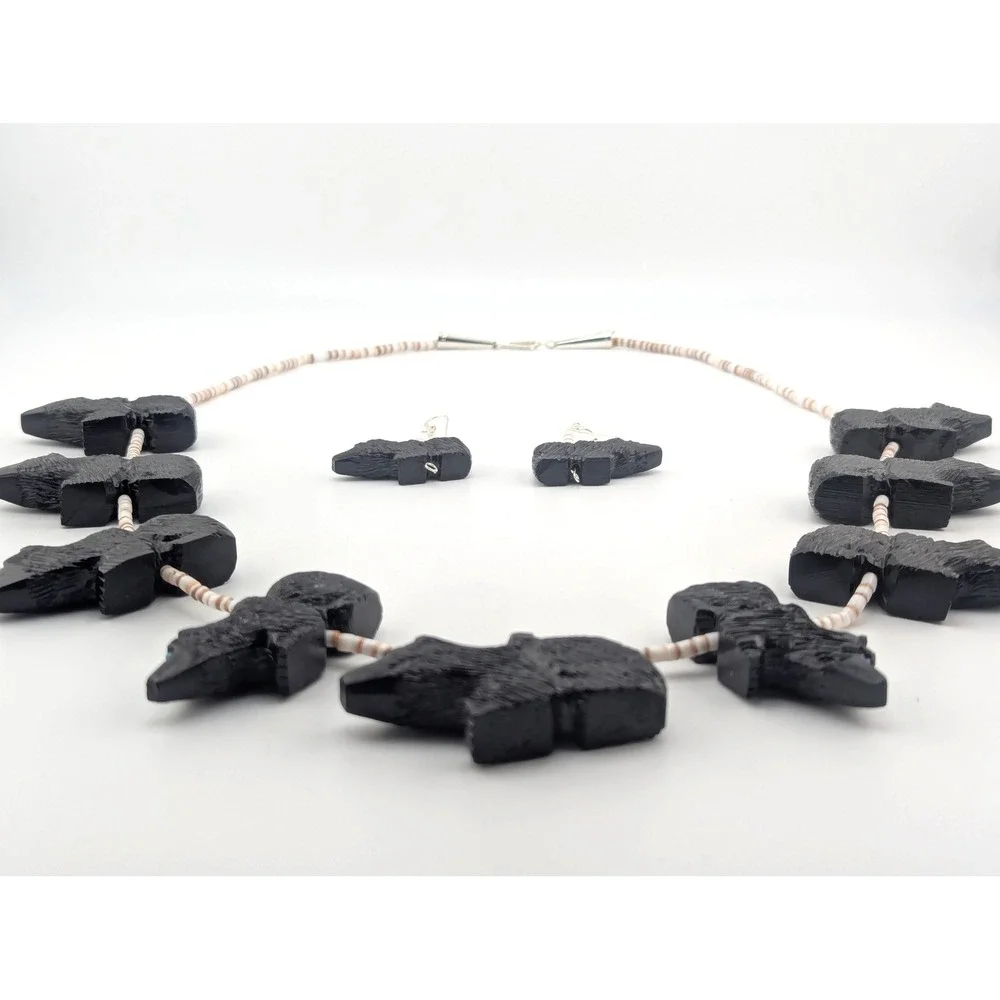 Exquisite Mike Tucson Zuni Bear Fetish Necklace Earrings Set Sterling Silver Jet
